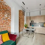 Elegant 2br, Amazing Old Town Views, Plac Solny Walk To Rynek! Amenities Apartment