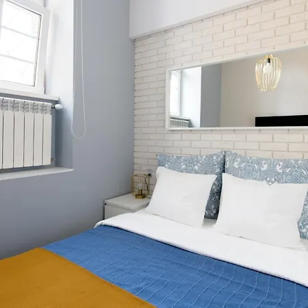 Apartment Elegant 2br, Amazing Old Town Views, Plac Solny Walk To Rynek! Amenities Wroclaw