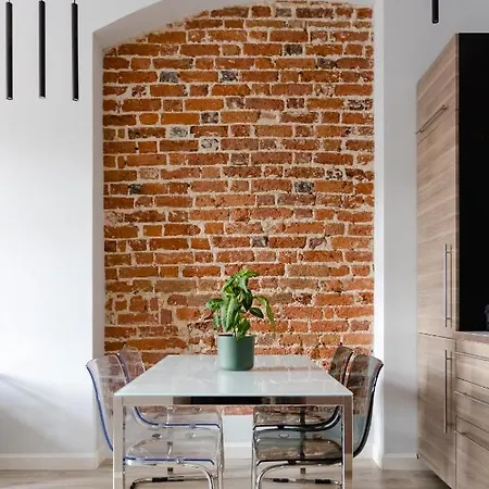 Elegant 2br, Amazing Old Town Views, Plac Solny Walk To Rynek! Amenities * Wroclaw